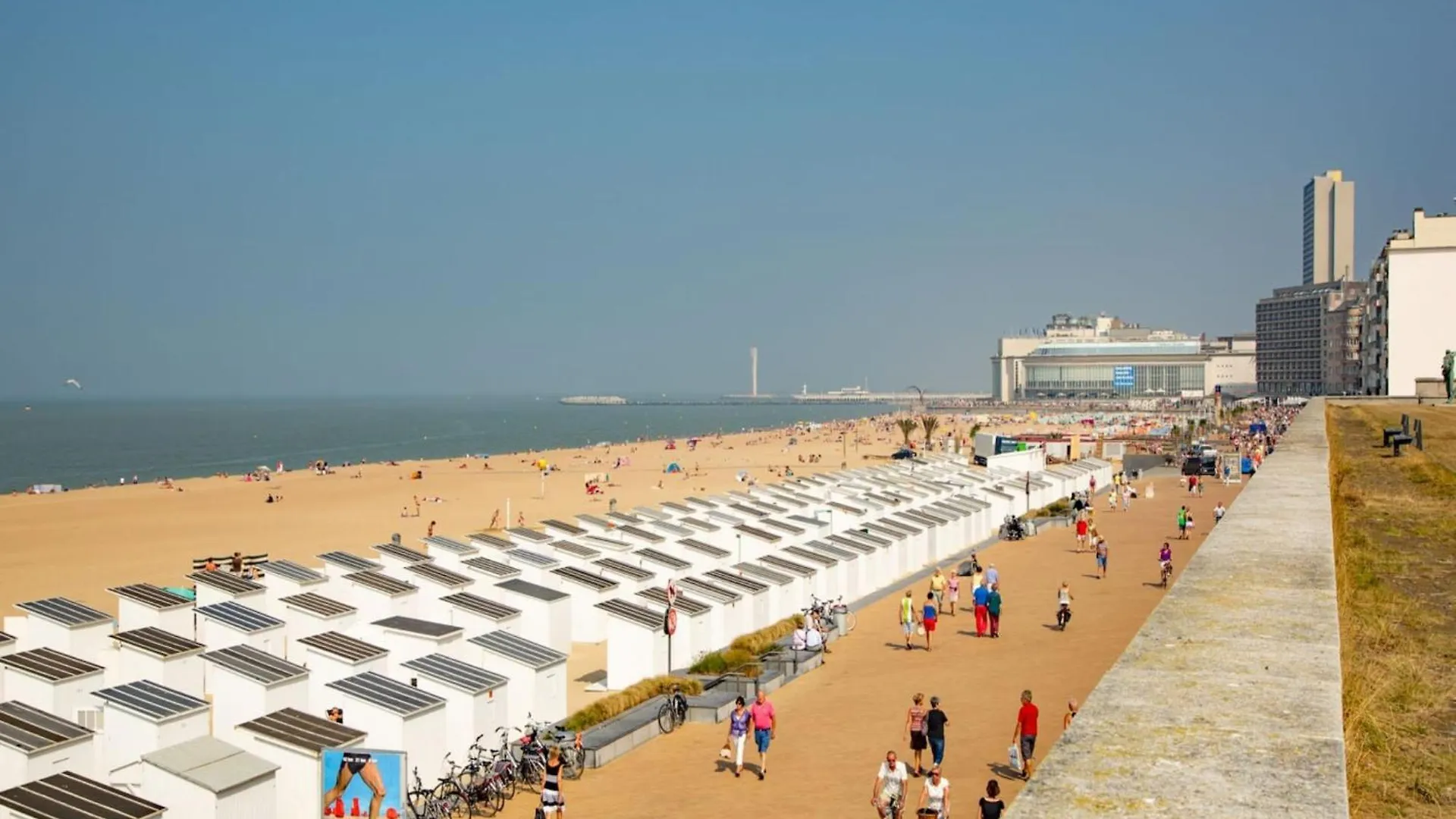 Beautiful Apartment With View Ostend