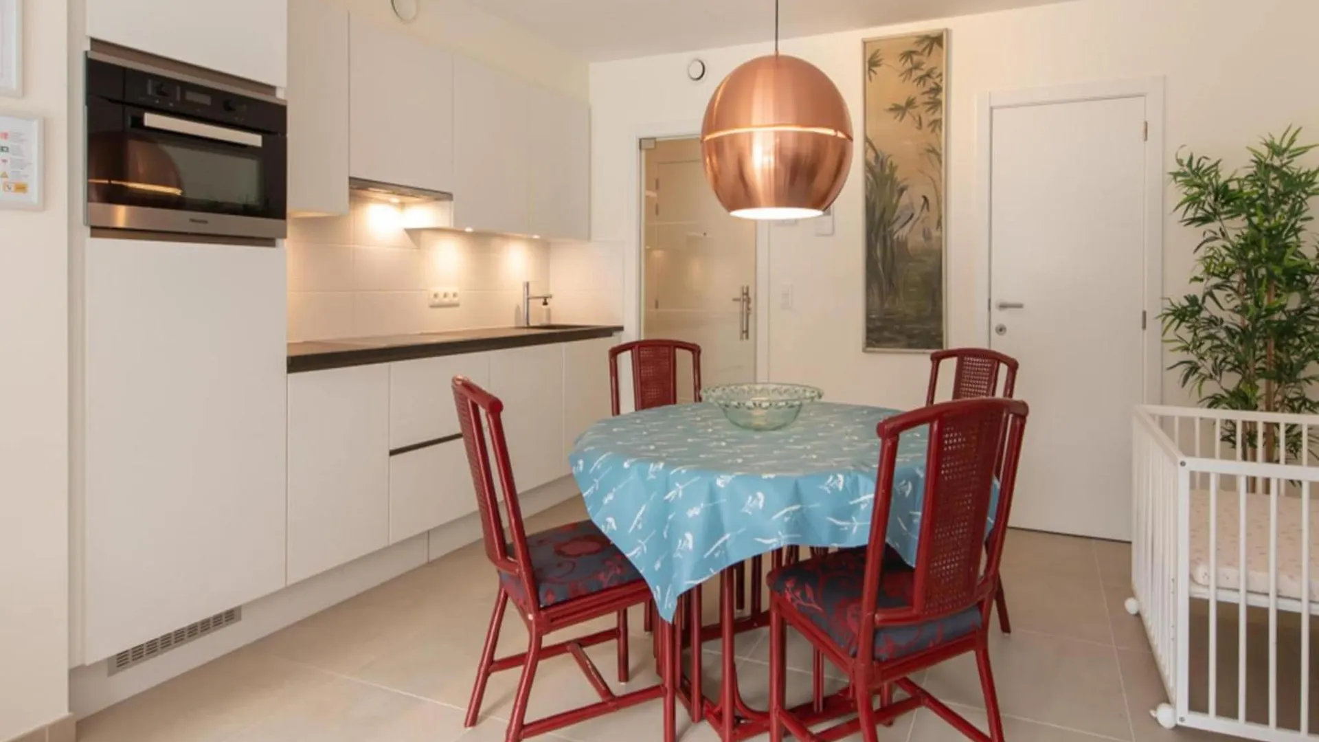 Beautiful Apartment With View Ostend