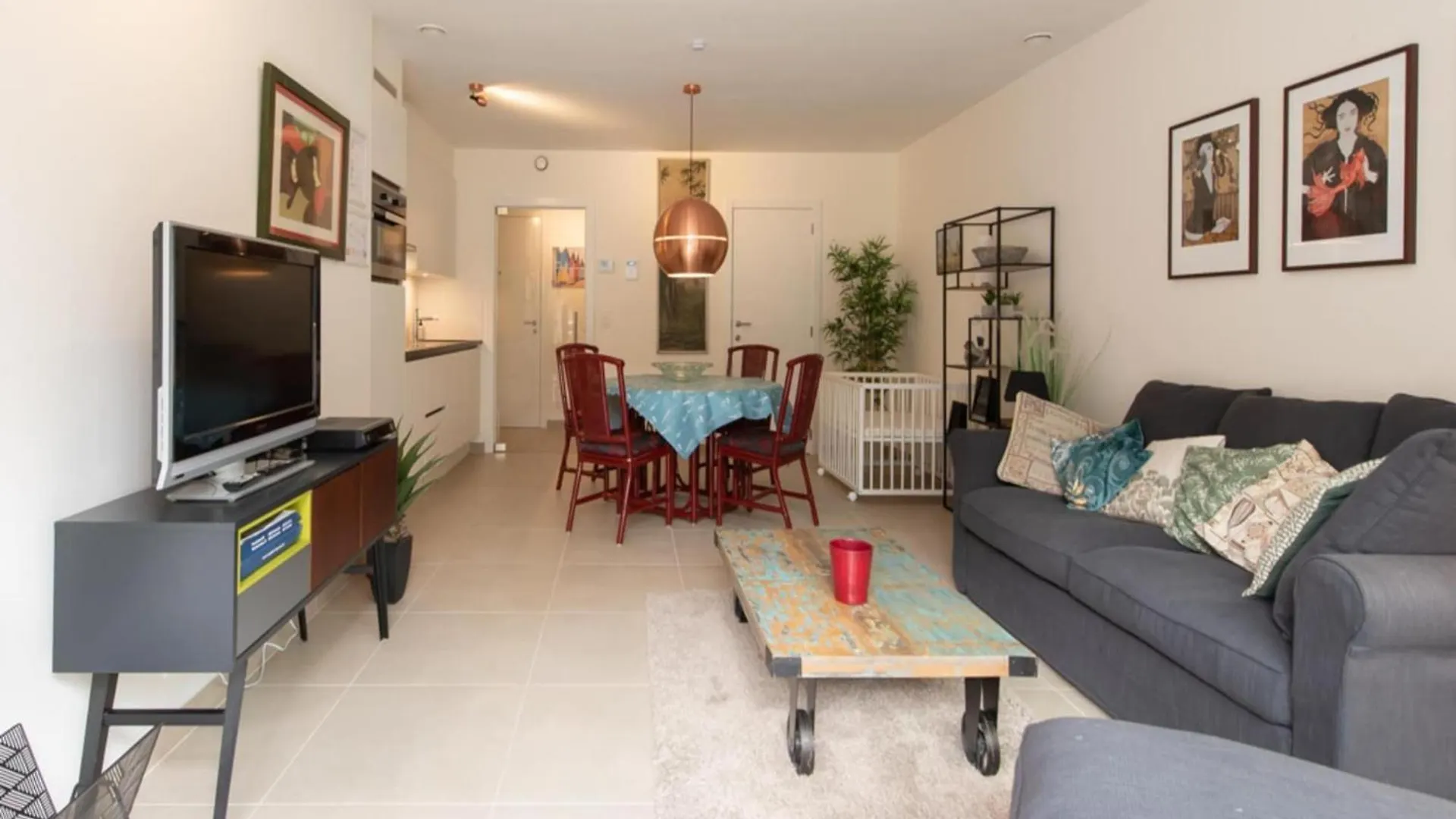 Beautiful Apartment With View Oostende